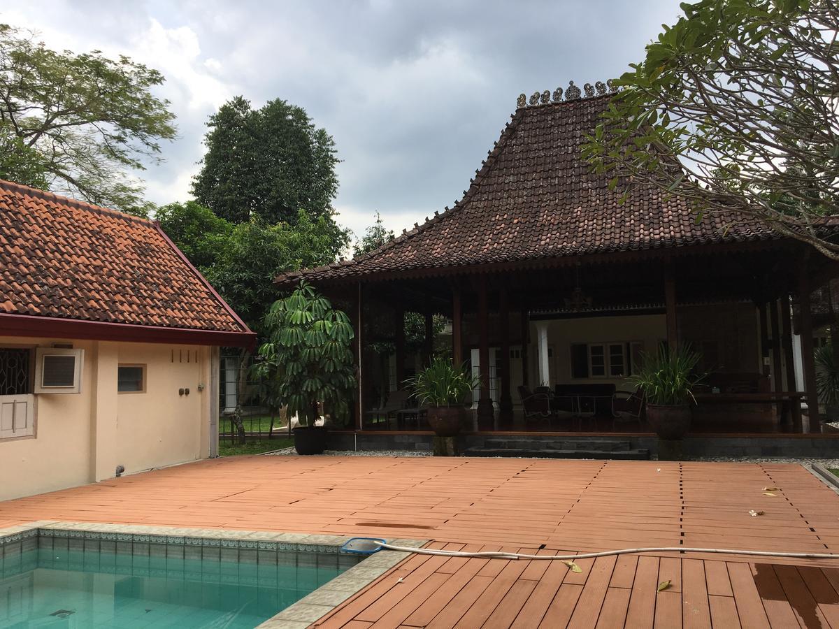 Omah Kertonegoro Hotel Yogyakarta Exterior photo